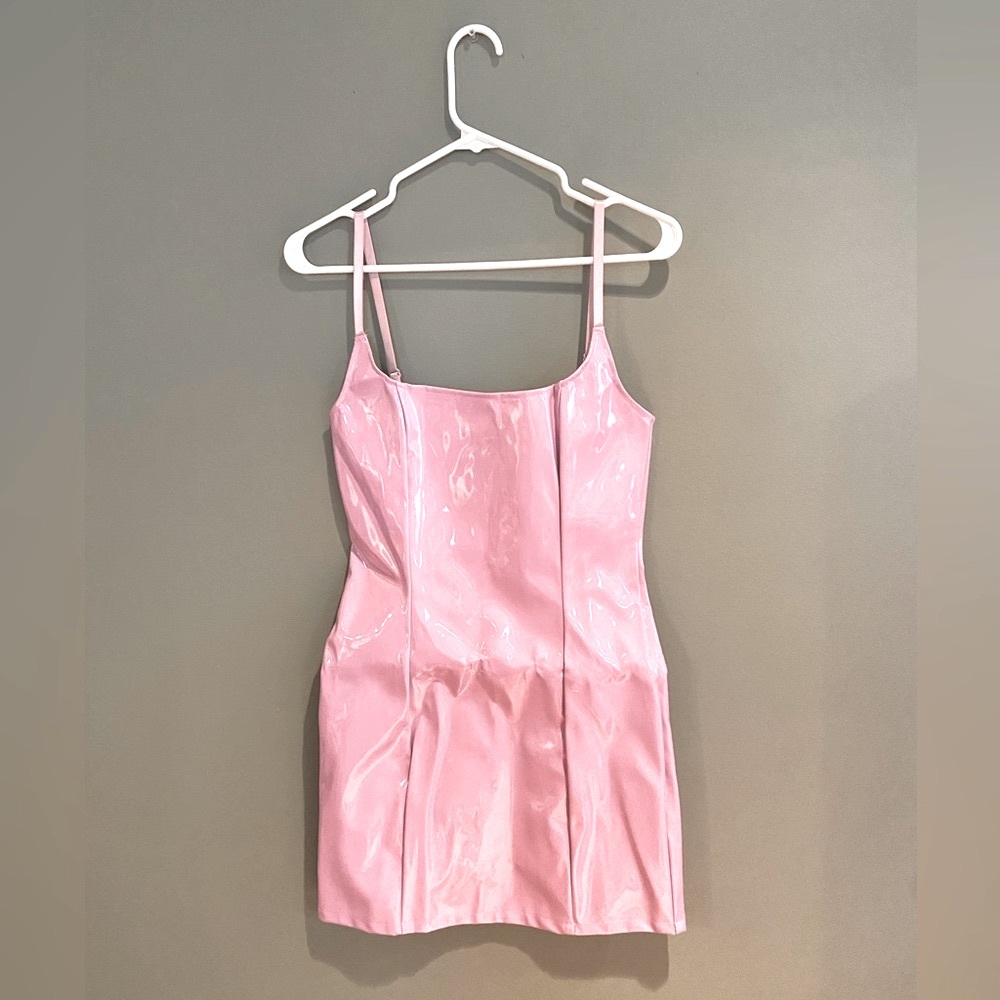 NWT Pretty Little Thing Pink Dress